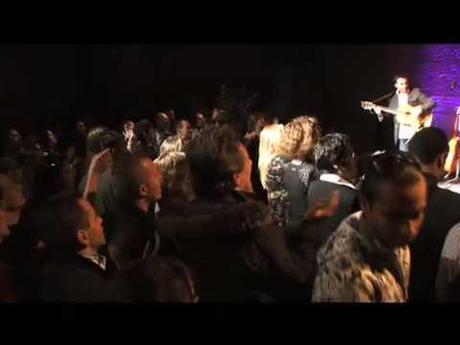 Un réveil de ce matin un peu spécial : Fête de l’Humanité 2011 : par ici le programme ! Image de prévisualisation YouTube