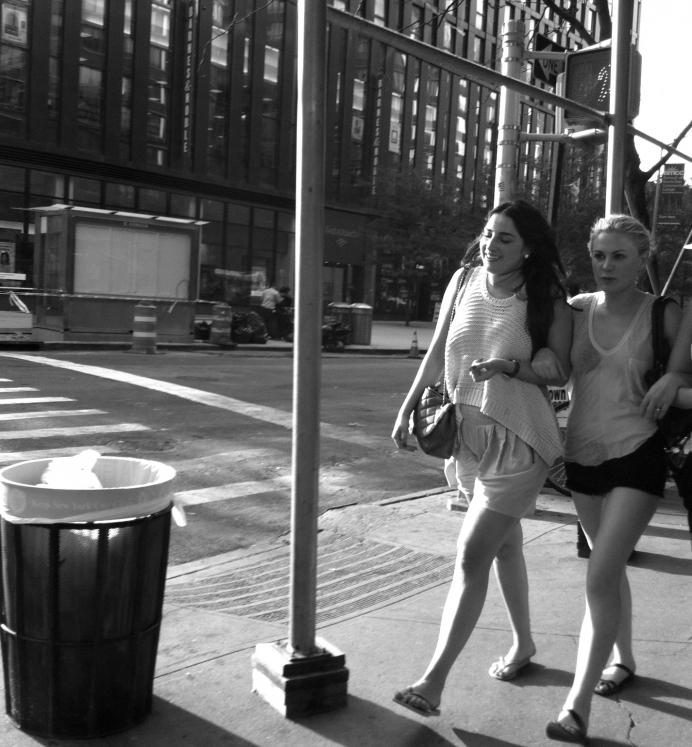 Anna Paquin dans les rues de New York!