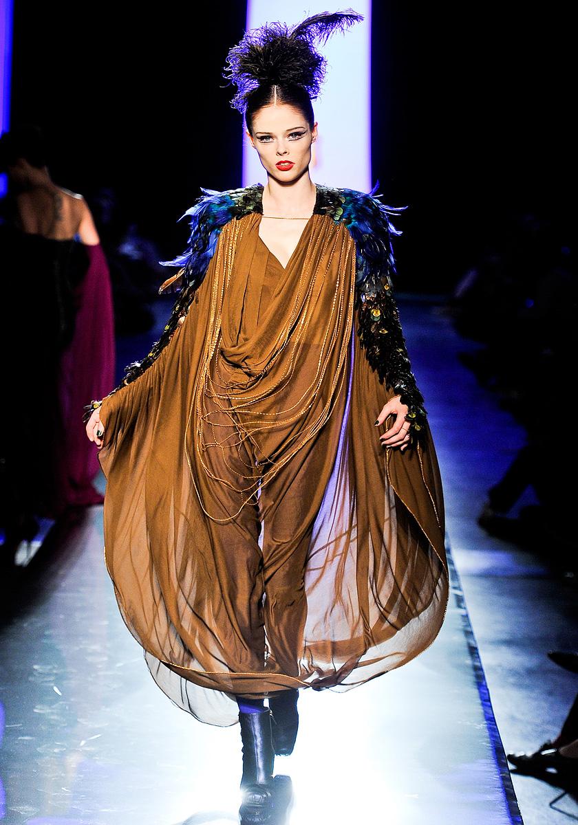 JEAN-PAUL GAULTIER FALL 2011 COUTURE #4