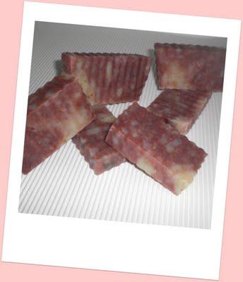 Savon lait concentré à la rose