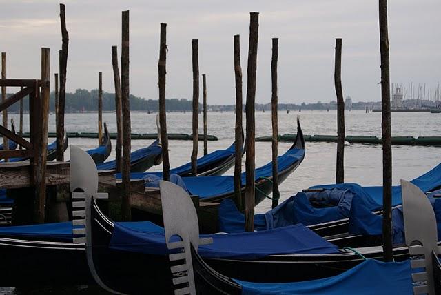 Le Bassin de Saint-Marc au petit matin