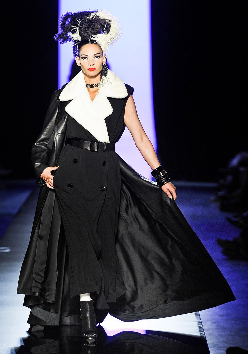 JEAN-PAUL GAULTIER FALL 2011 COUTURE #2