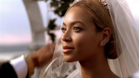 http://www.beyonceonline.com/sites/beyonce/files/BeyonceBestThing_OG_0.jpg?1311866835