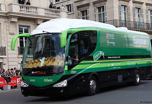 Bus-de-luxe-pour-l-equipe-Europcar-soutenue-par-la-Vendee.jpg