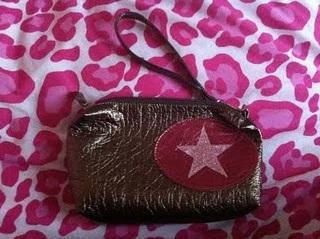 Ma trousse beauté - Hop dans la valise [code promo inside]