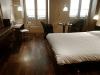 hotel-avant-scene-chambre-31-Vacances-sereines-en-Aquitaine-hoosta-magazine-paris