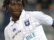 Bourgoin Ndinga comme fils