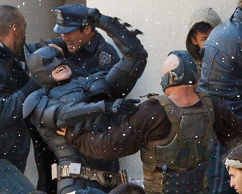 bane_vs_batman_09