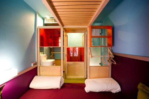 room-3-hotel-HiMatic-france-paris-Hoosta-magazine