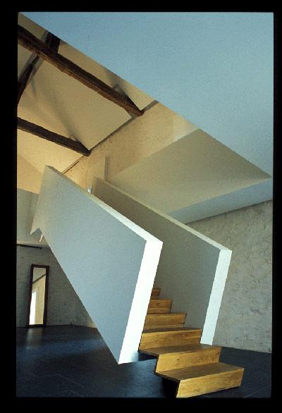 escalier-2-design-hotel-hegia-france-pays-basque-hasparren-hoosta-magazine-paris