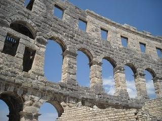 L'amphithéâtre romain de Pula