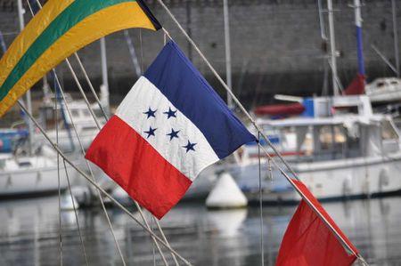 Cap-Sizun--A-U-1991--faux--bateau-Amiral