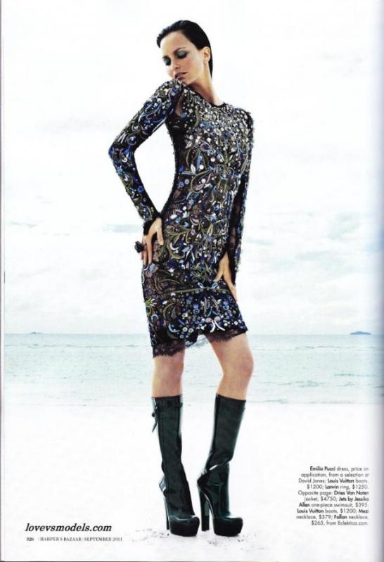 Pages de mode: Glitters on the Beach, Harper’s Bazaar Australia, Septembre 2011