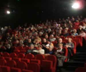 À Aix-les-Bains, on lutte contre l'exclusion des seniors toute l'année