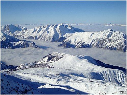 l-alpe-d-huez-vue-du-pic-blanc.jpg