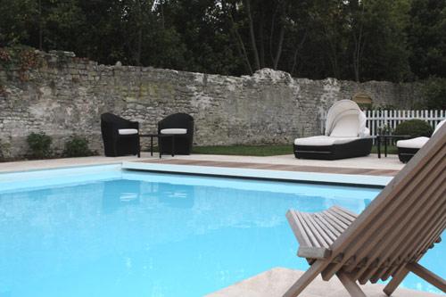 piscine-2-Villa-Clarisse-france-poitou-charentes-hoosta-magazine-custom-grand