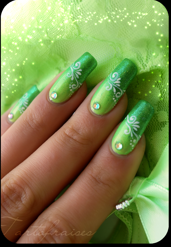 http://tartofraises.nailblogs.net/nailart/manzana/manzana_7.png