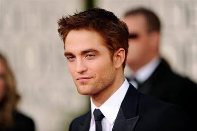 Robert Pattinson Golden Globes 2011