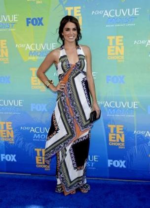 Nikki Reed sur le tapis bleu des Teen Choice Awards