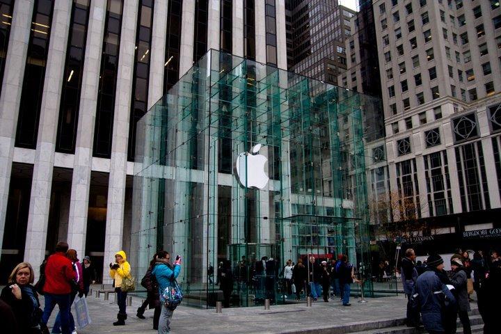 Cinq nouveaux Apple Store ouvriront ce samedi