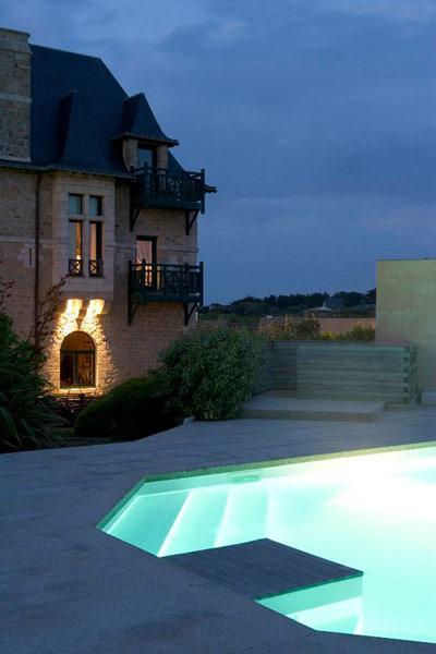 piscine-hotel-Fortdel-Ocean-france-bretagne-Hoosta-magazine