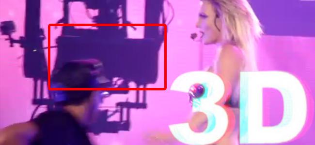 Le Femme Fatale Tour filmé en 3D !