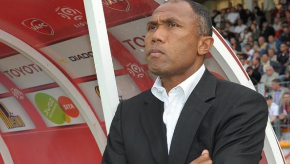 PSG : Sarkozy veut-il la peau de Kombouaré ?