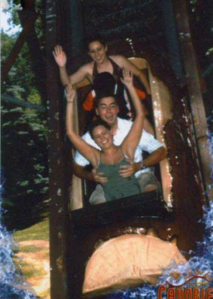 Buches pouet Les Bûches du parc dattraction Photos Insolites