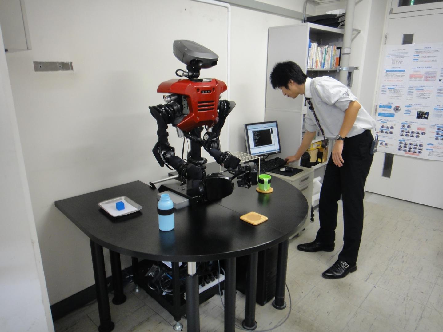 41 Un robot qui peut apprendre, penser et agir par lui même