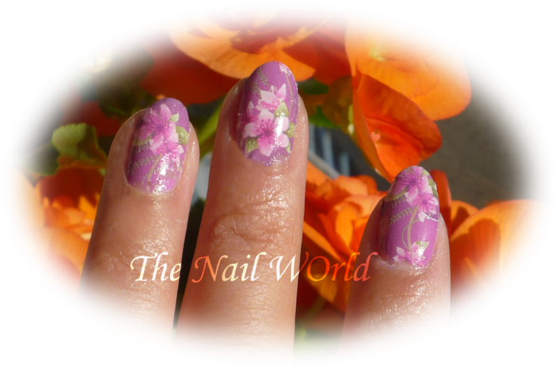 Fleur nail art