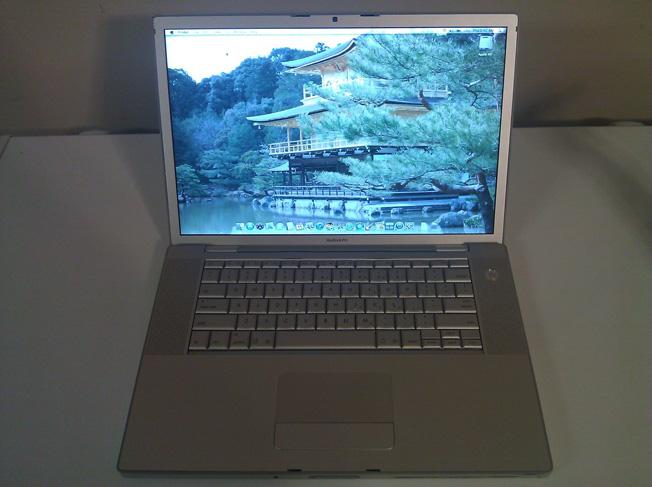 macbook pro 3G 03 Un prototype de MacBook 3G aperçu sur eBay