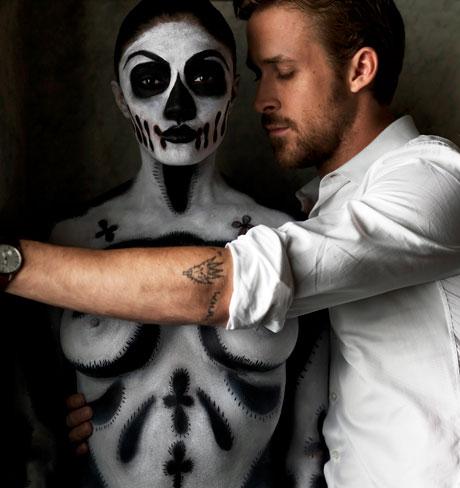 Ryan Gosling, le squelette sexy et le vieux fantôme