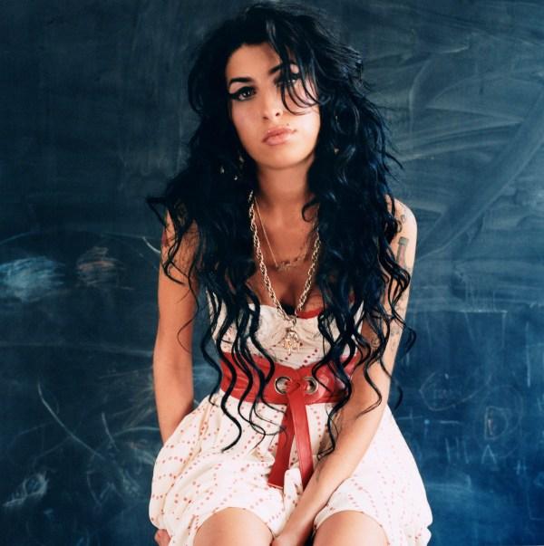 Amy Winehouse: un film et un (ou trois) album posthume