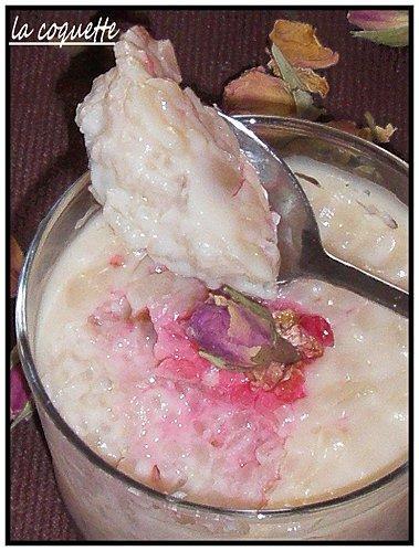 Riz au lait , chocolat blanc, et rose cristalisé. IMGP8537