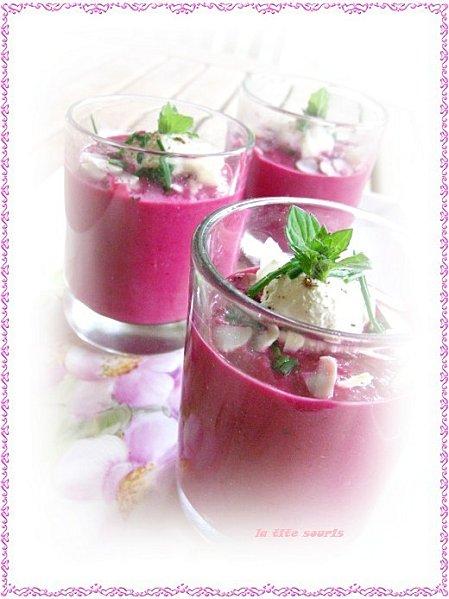 verrine-gaspcho-betterave-et-yaourt-de-chevre.jpg