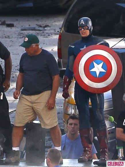 chrisevansfilmstheaveng 4 Des premières photos pour The Avengers