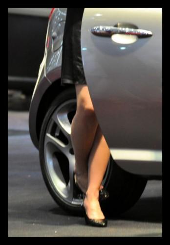 alfa romeo,femme,jambe