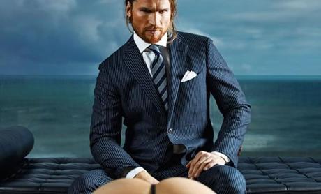 suitsupply shameless campagne nsfw 8 620x376 SuitSupply : Suits, Shirts and Sun