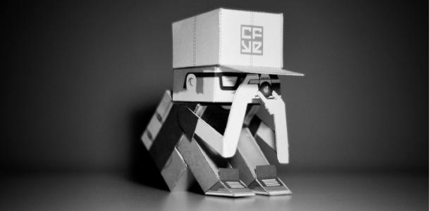 Papertoy CFYE Crackboy