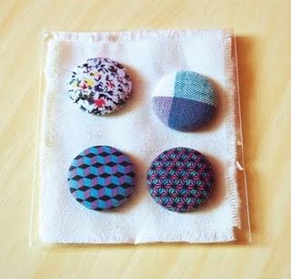 Bagdes en tissu recylcé, lot 05