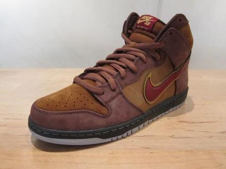 SPoT Nike SB Dunk High Cigar City 01 540x405 SPoT x Nike SB Dunk High Cigar City  