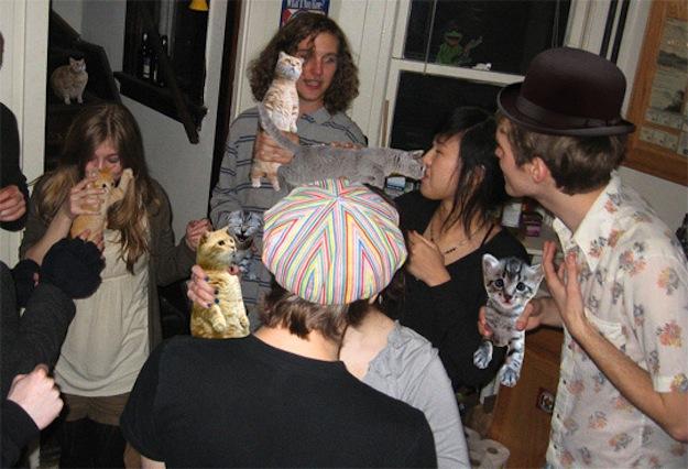 Solution pour ne pas passer pour un alcoolique sur vos photos Facebook