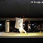 Son désespoir est intense