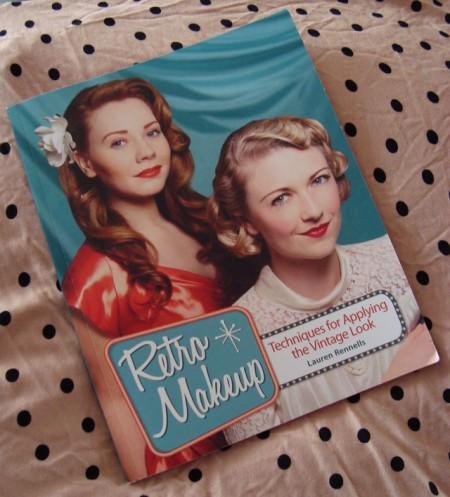 [Lecture] Retro Make Up de Lauren Rennells