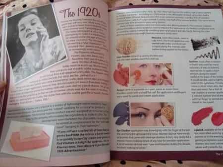 [Lecture] Retro Make Up de Lauren Rennells