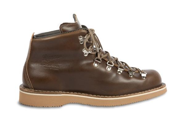 TANNER GOODS X DANNER MOUTAIN LITE LOWNSDALE