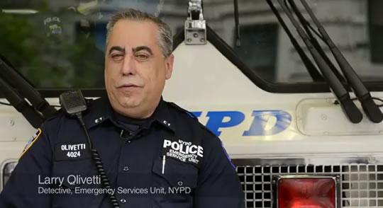 Joe McNally « Faces Of Ground Zero »