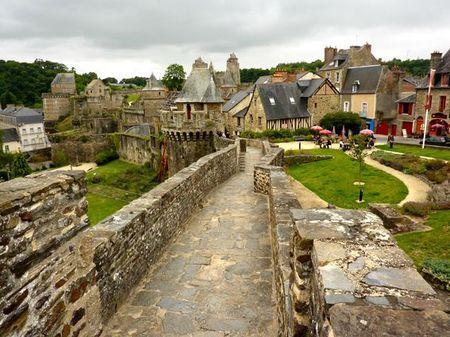 Fougeres52