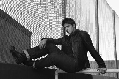 Cliquer pour voir l'image en taille réelle