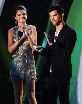 Taylor Lautner à la cérémonie des MTV Movie Vidéo Awards